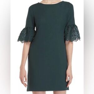 Karl Lagerfeld Paris Hunter Green Lace Bell Sleeve Crepe Sheath Dress Size 8